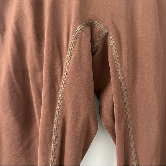 Halara Ultra Sculpt High Waisted Side Pocket Leggings Thick Earthy Brown S - Picture 5 of 8